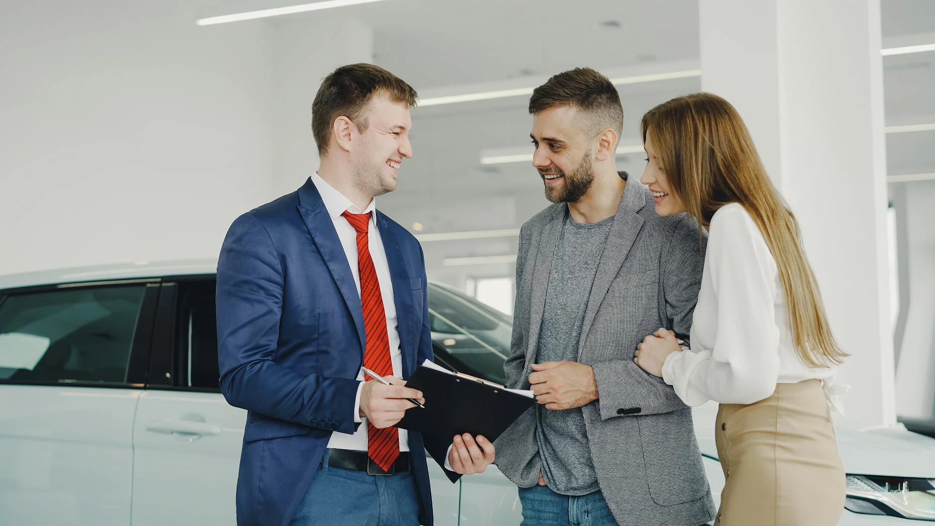 Comprar Carro en Canadá: Guia para Inmigrantes