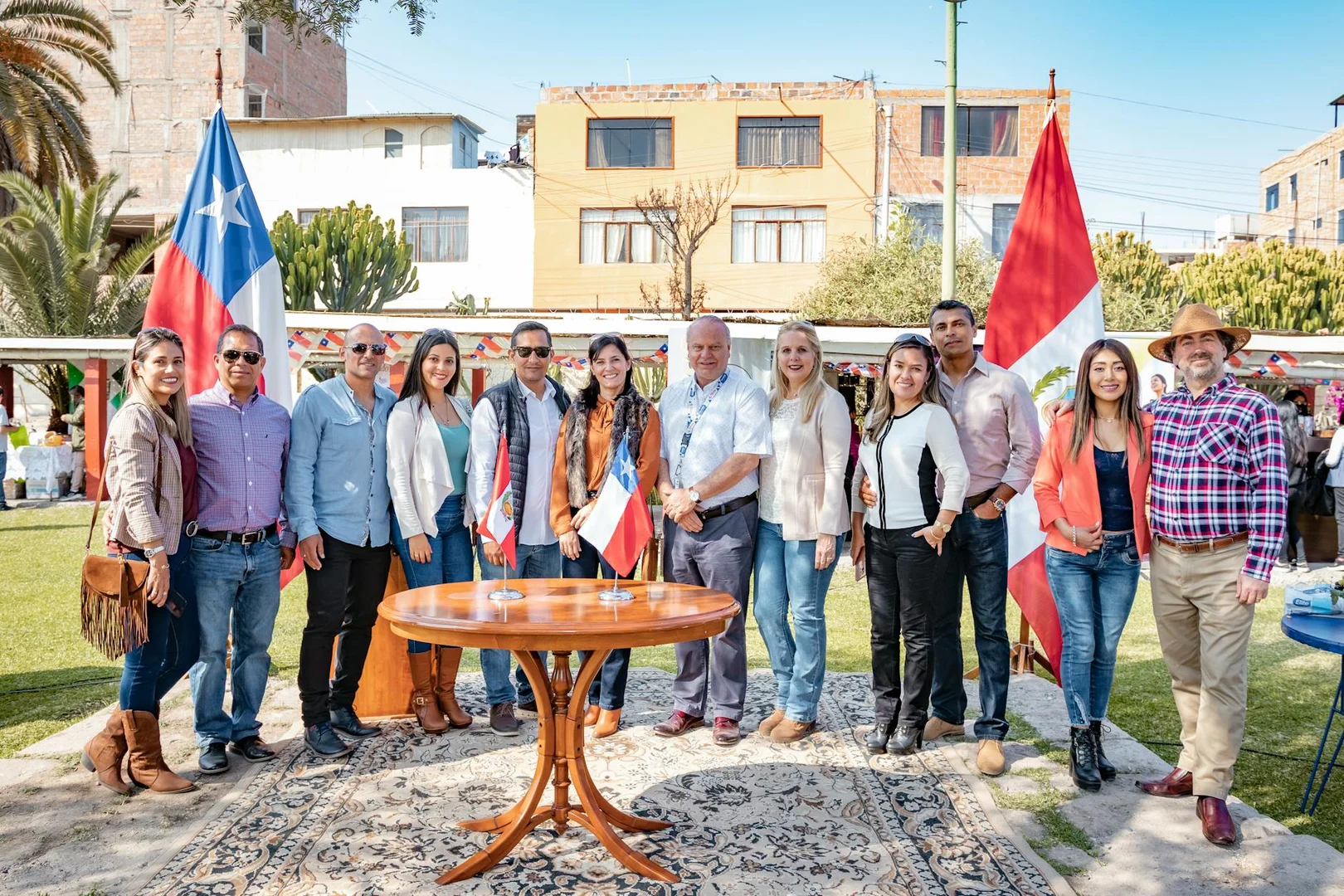 Asociaciones y Grupos Latinos en Chile