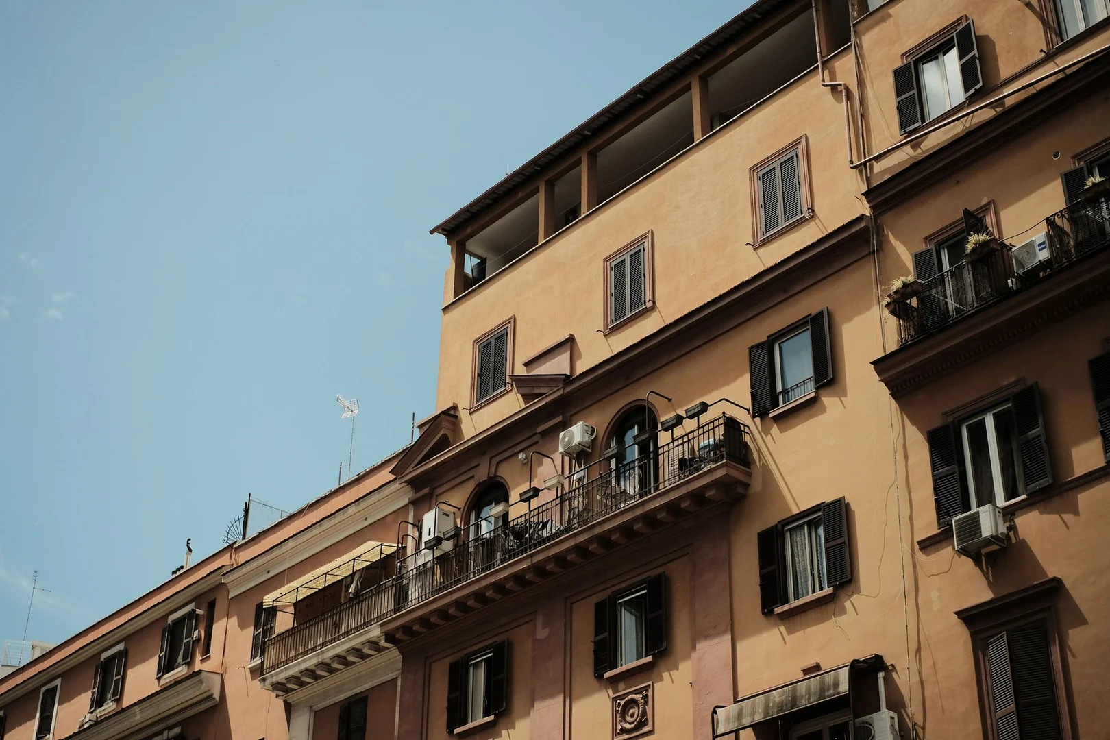 Guia para Alquilar Piso en Italia como Latino