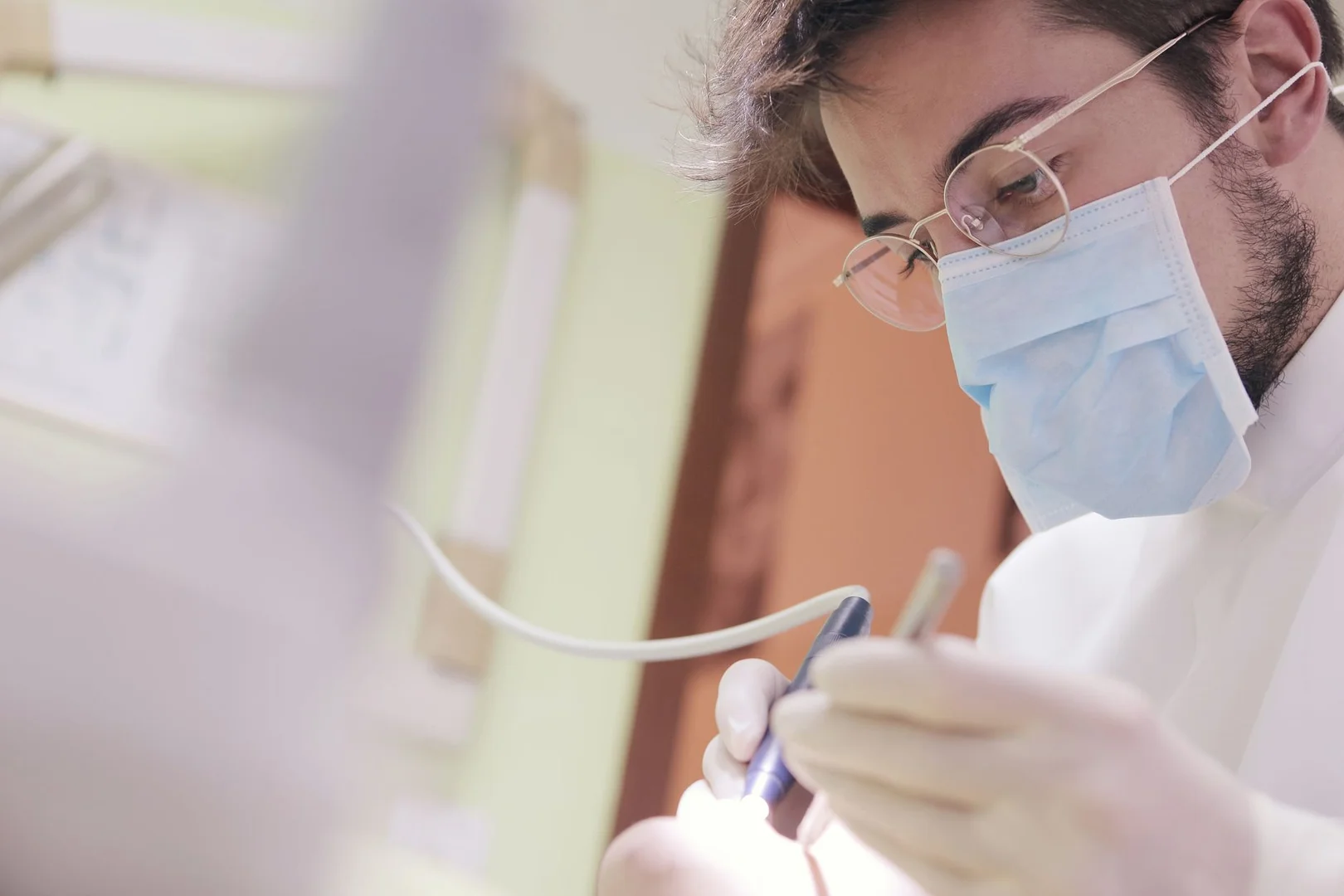 Ir al Dentista y Medico en Italia: Guia para Latinos