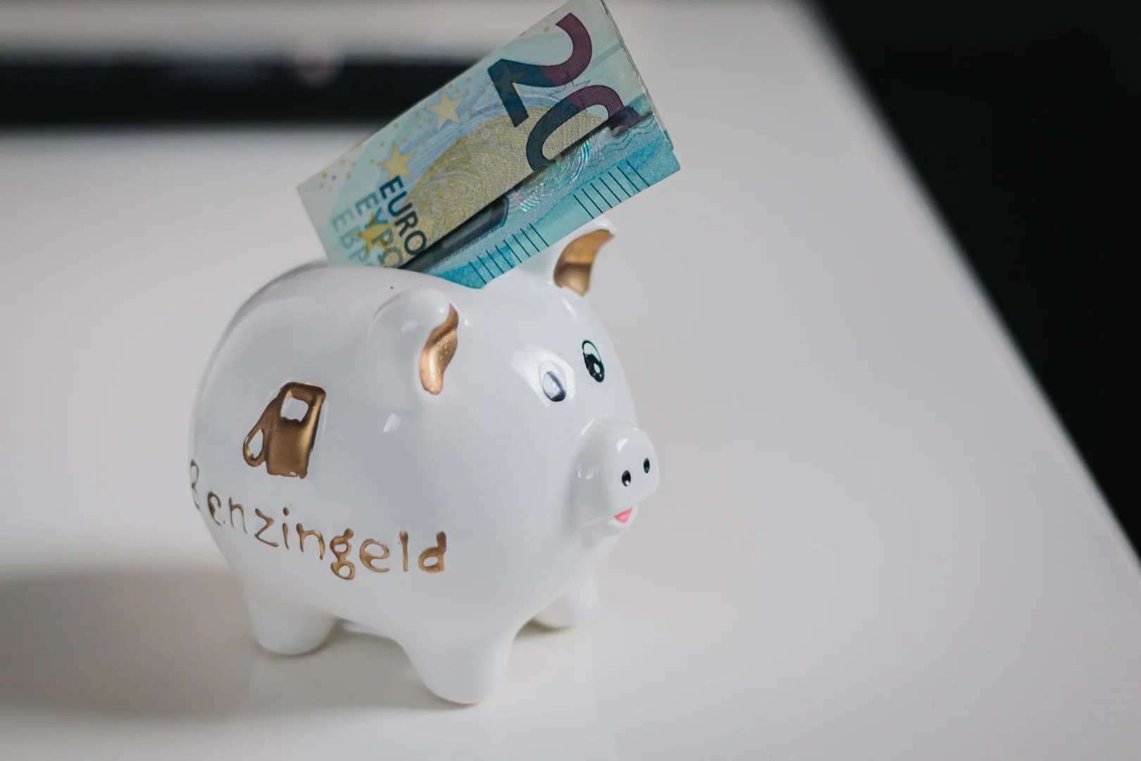 Como Ahorrar Dinero siendo Latino en Portugal