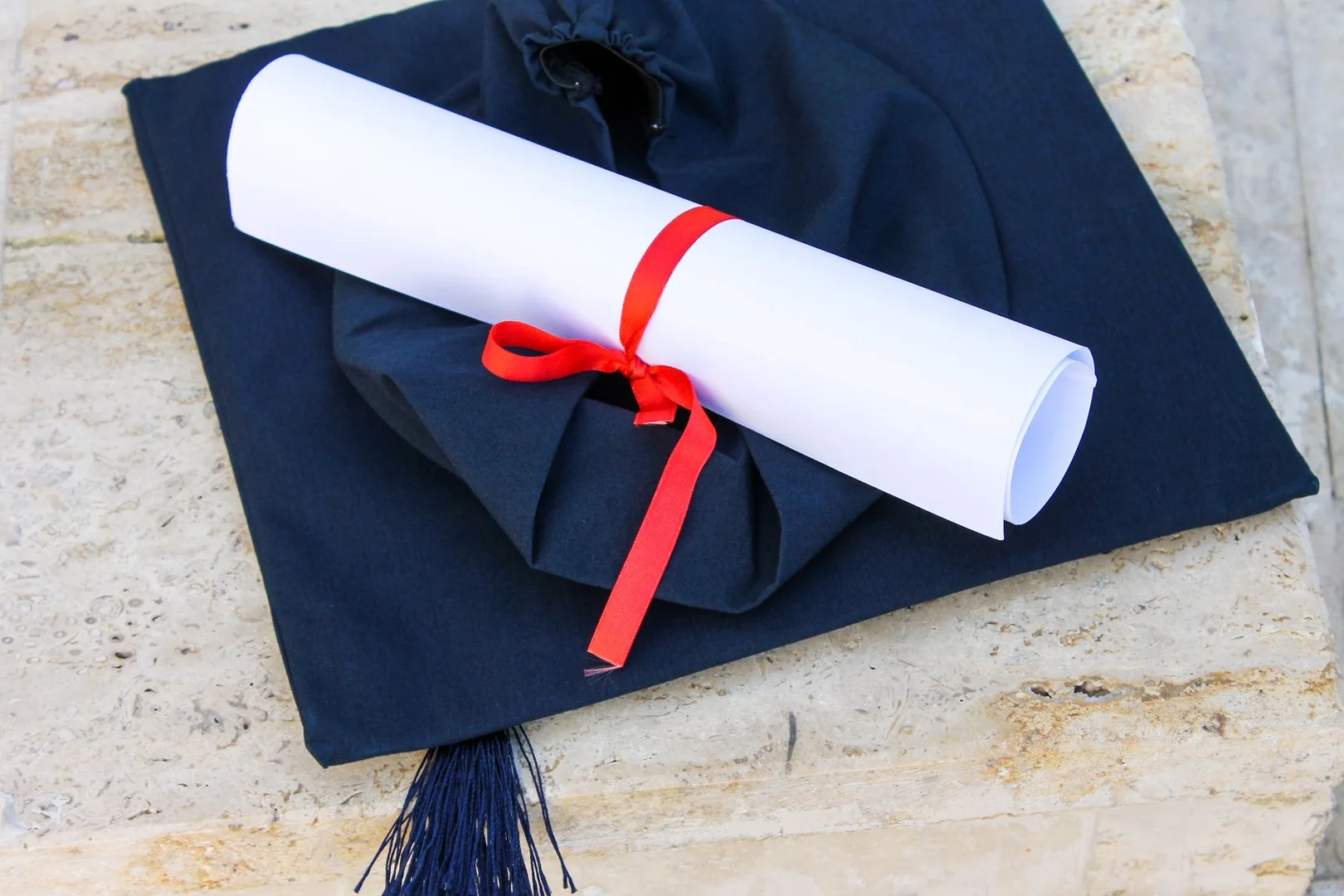 Como Homologar tu Titulo Universitario en Portugal