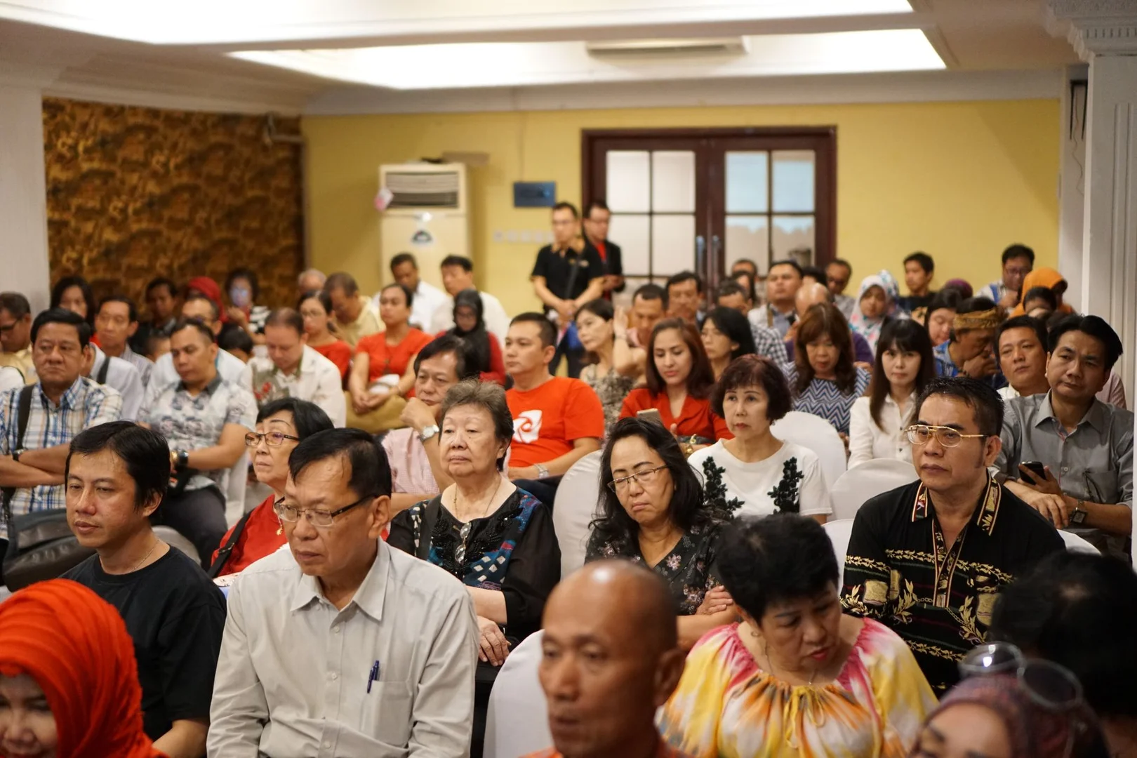 Asociaciones y Grupos Latinos en Singapur