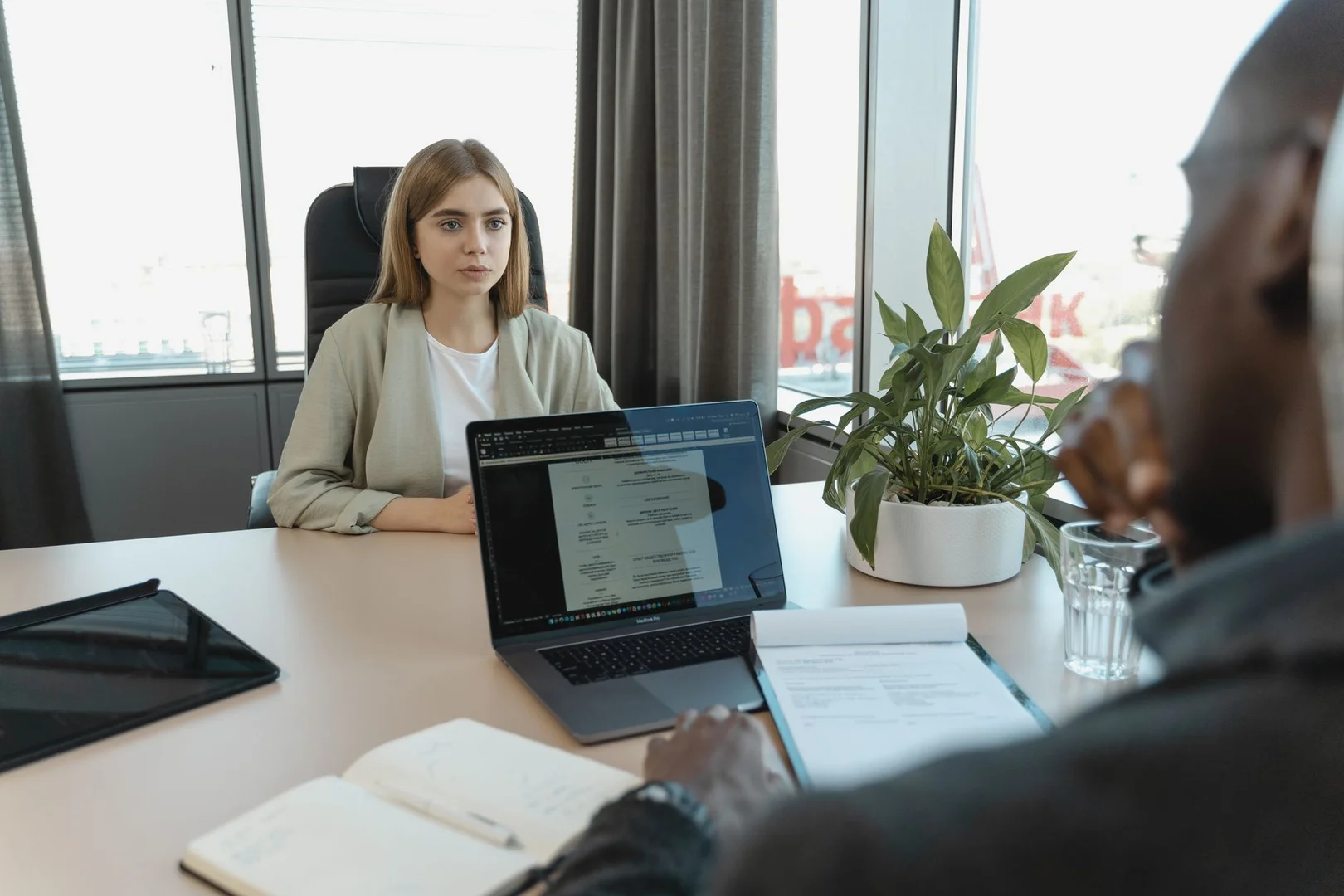 Como Preparar una Entrevista de Trabajo en Suecia