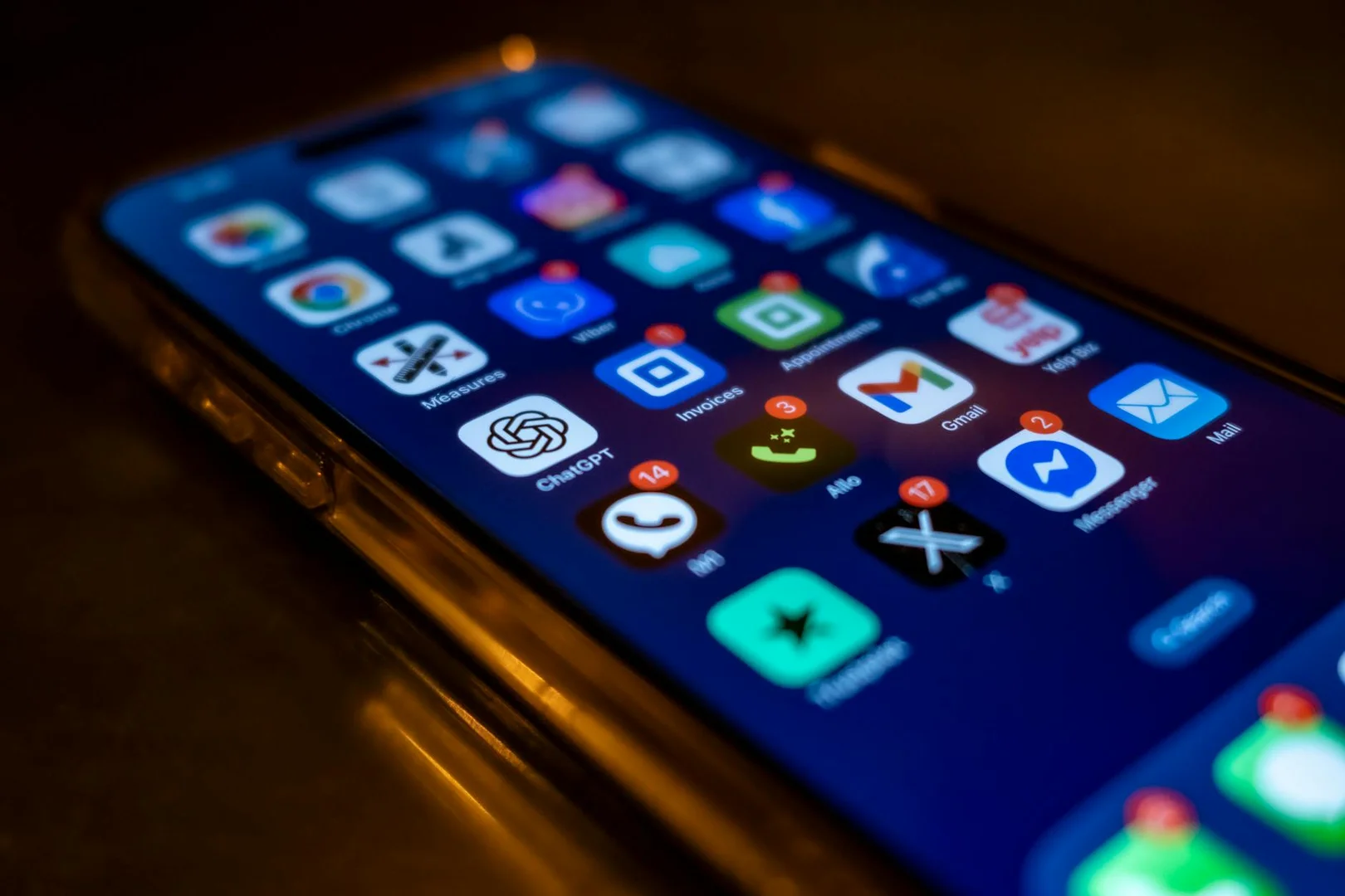 Apps Esenciales para Latinos en Suiza
