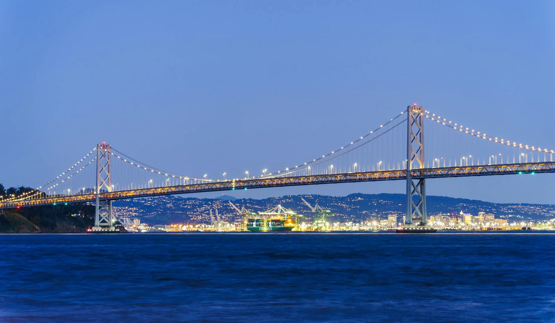 Visa de Trabajo para Soldadores Industriales en Estados Unidos 2026