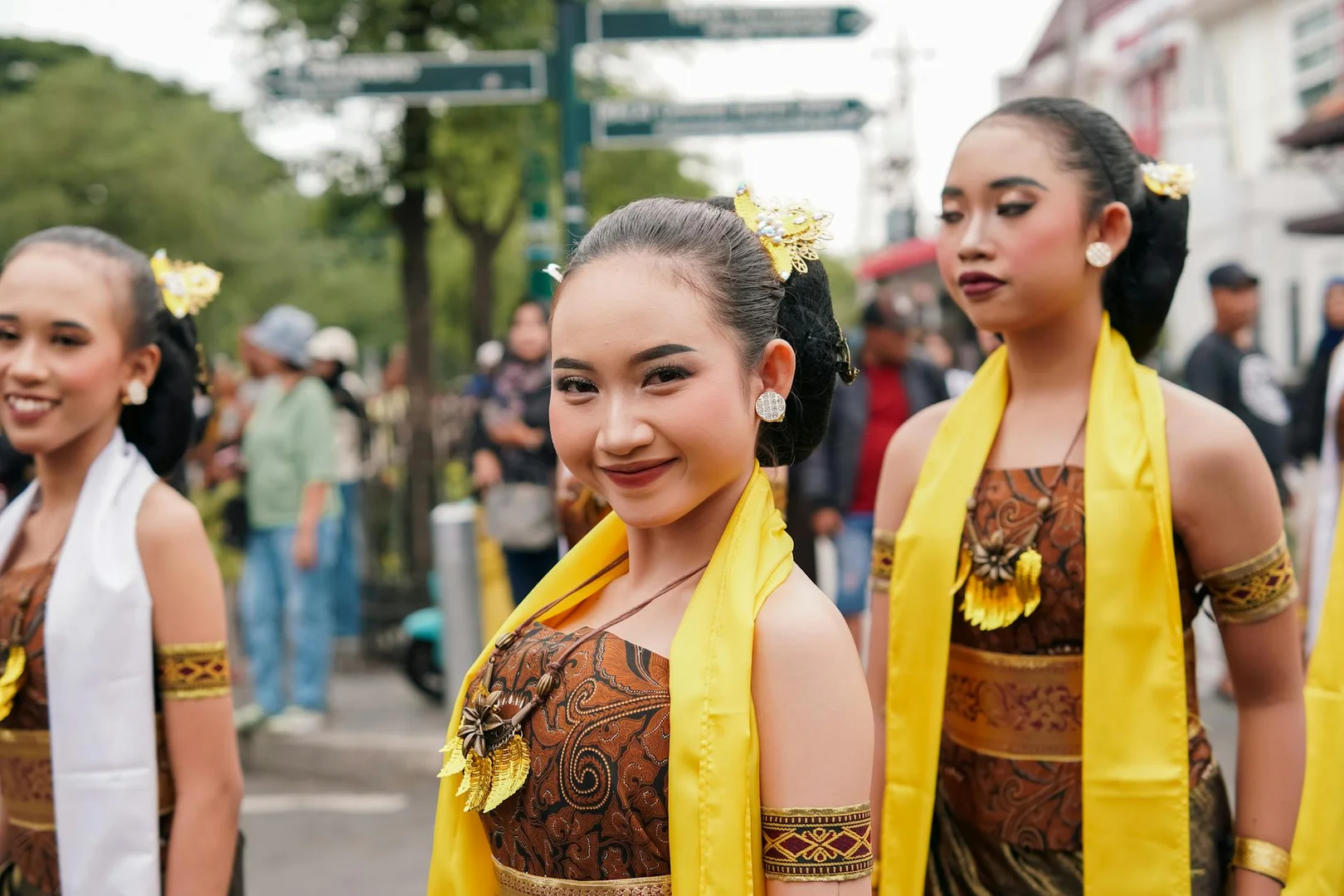 Integracion Cultural en Canadá: Guia para Latinos June 2020