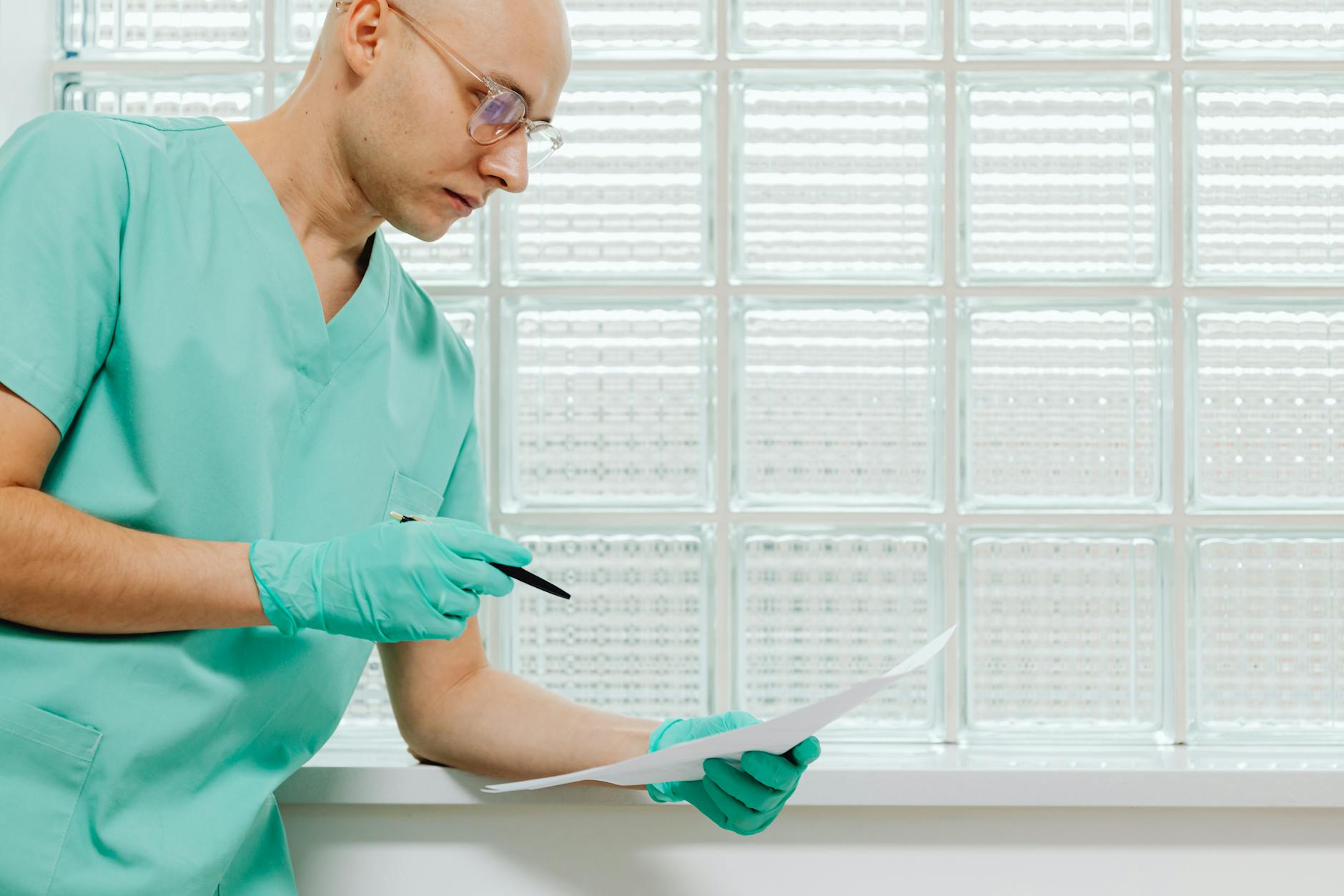 Sistema de Salud en Emiratos Árabes: Guia para Inmigrantes April 2020