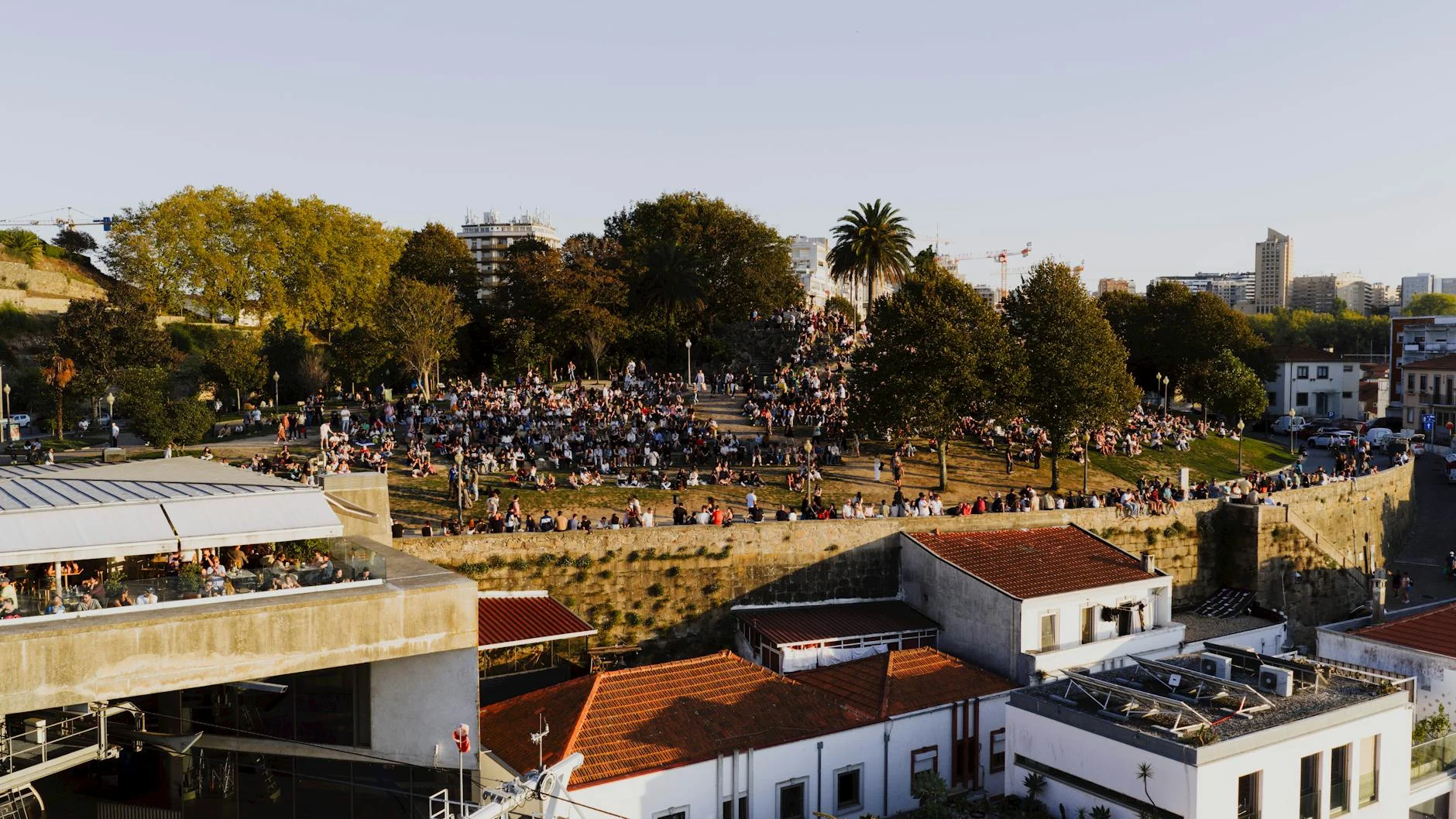 Integracion Cultural en Emiratos Árabes: Guia para Latinos June 2020