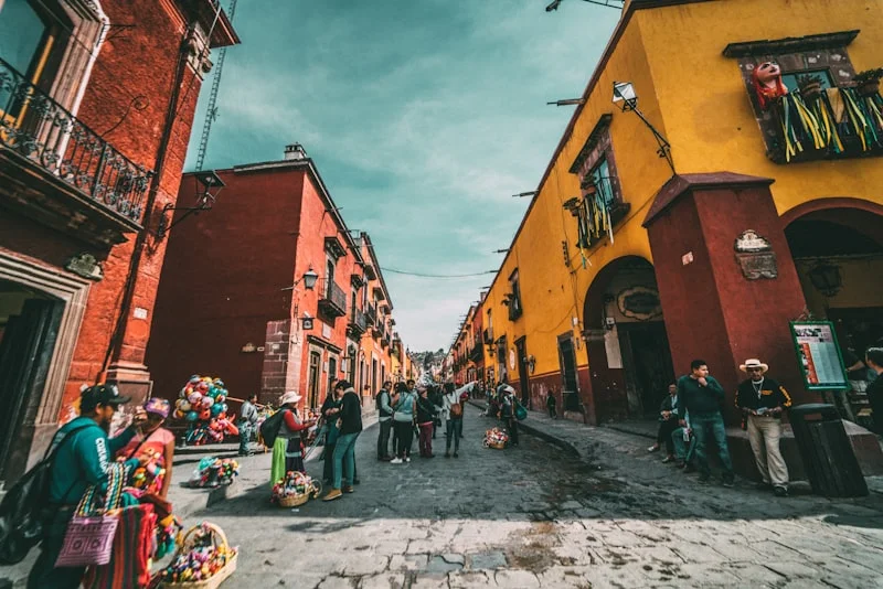 Guía Completa para Emigrar a México